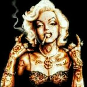 Meet your Posher, Chuck